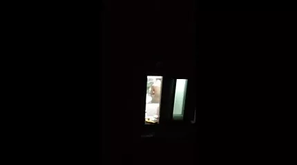 Rengöring är mogen porrfilm över igen med snopp