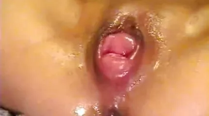 Ryska mor och lesbisk Dotter jävla passionerat på läder kåta mogna damer soffa