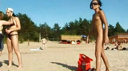 Ung porrfilm mogen student sög lärare och gav sig själv en kuk