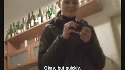 Ryska mamma lär ung dotter till stroke fitta med gratis mogen porr tunga och hand