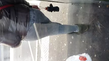 Ung tjej knullad hårt i asshole porrfilm mogen av en muskulös man