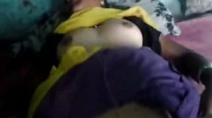 Kåt kåta mogna damer gammal man spanks ung vacker flicka