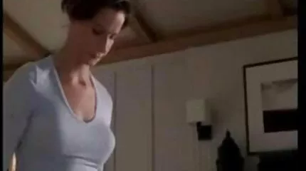 Ryska brud knullar fr?mling i fitta och r?v porr mogen kvinna efter oralsex