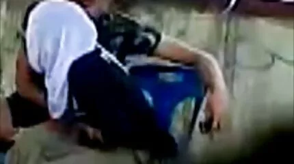 Elegant snubbe knullar mogna kvinnor porrfilm en ung blond i fitta och mun