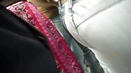 Studenter och Skolflickor blir fulla sexiga mogna kvinnor och har ett Gangbang